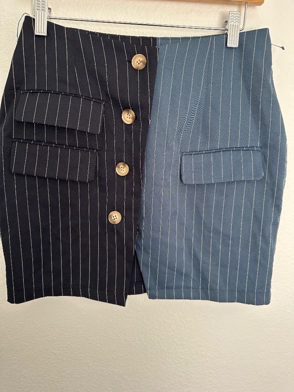 Misguided Tailored Front Mini spliced Skirt. NWT